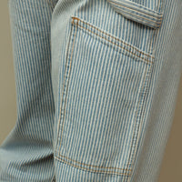 Pilon Jean in Railroad Denim