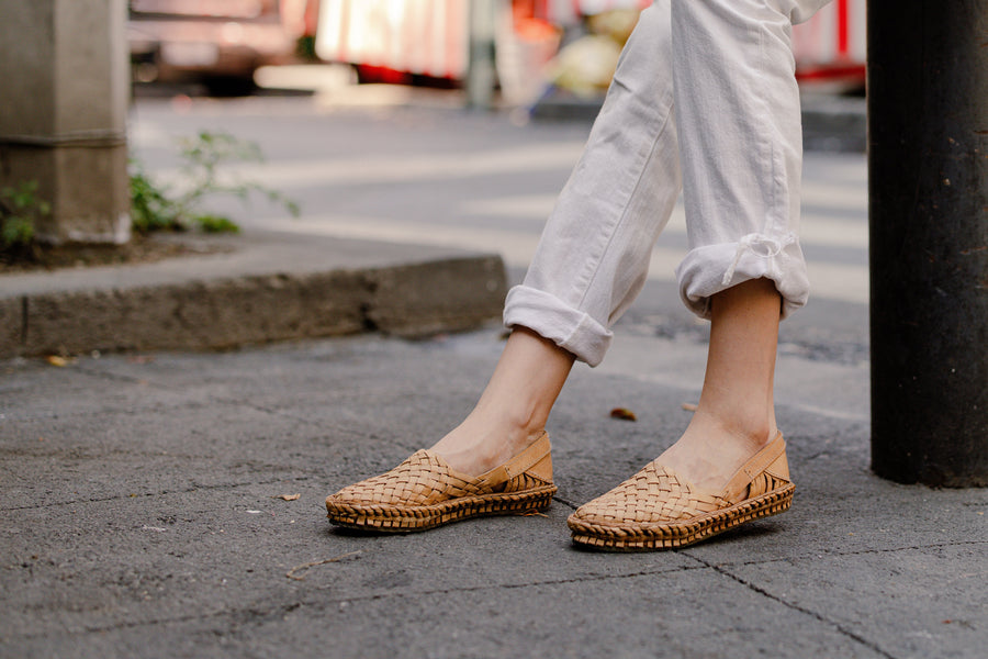 Women's Woven Flat in Honey + No Stripes