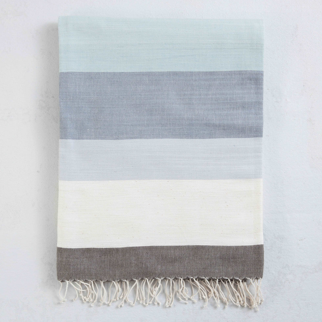 Afar Throw - Mist