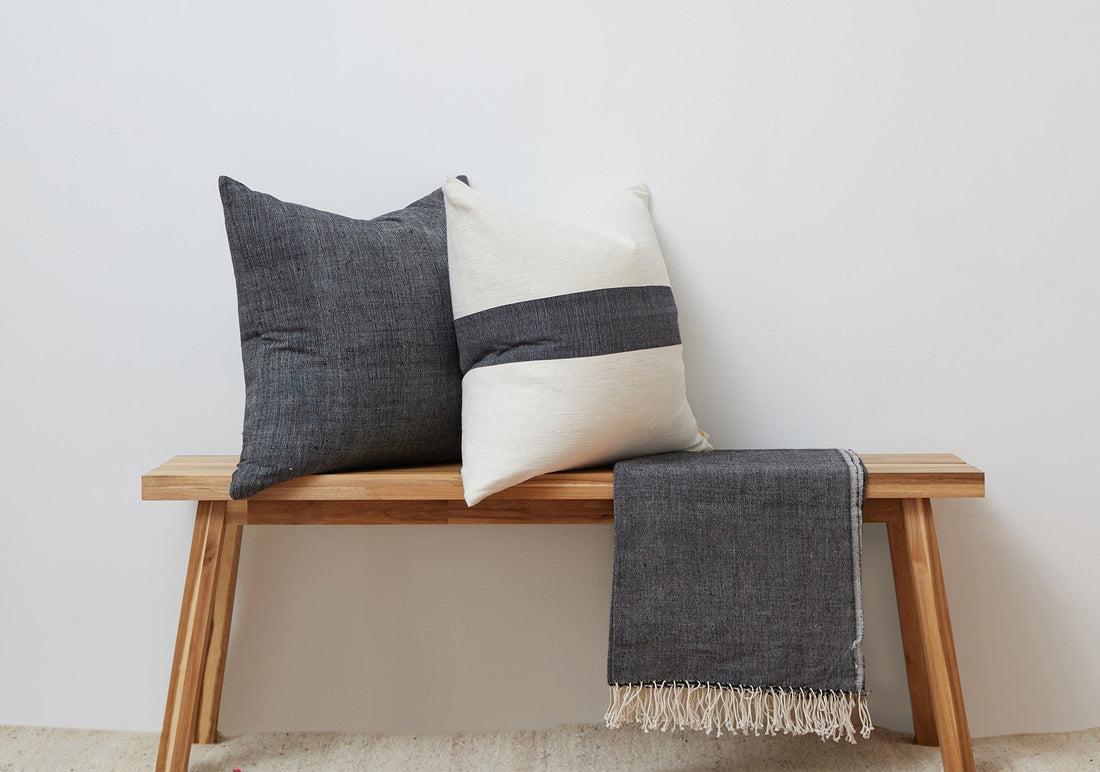 Zelalem Pillow - Onyx