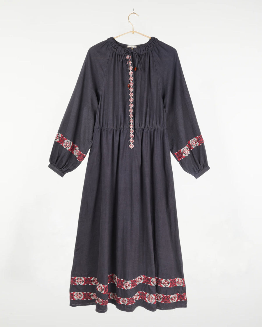 Mahira Dress Embroidered Black