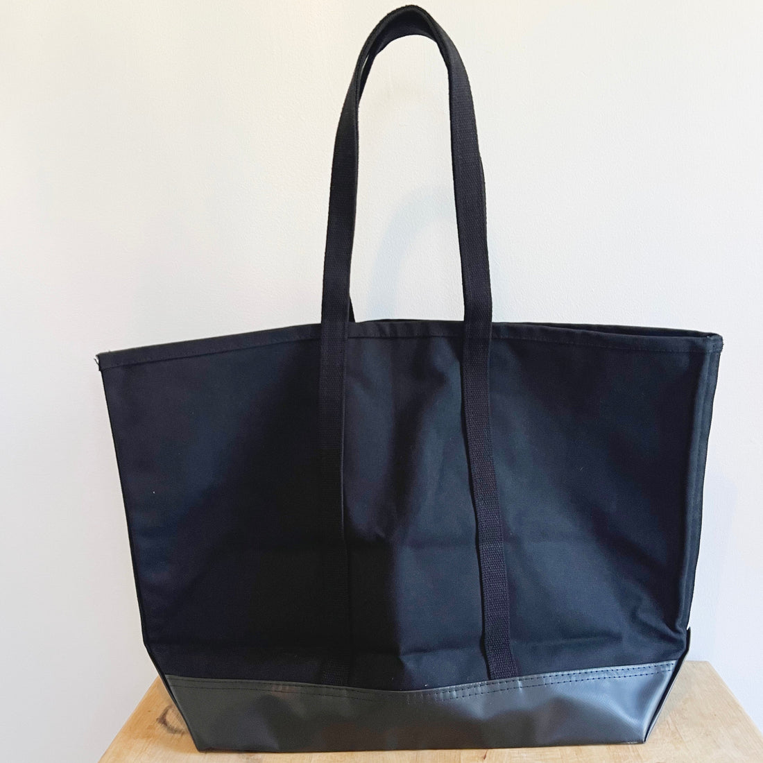 Standard Large Tote (Black)