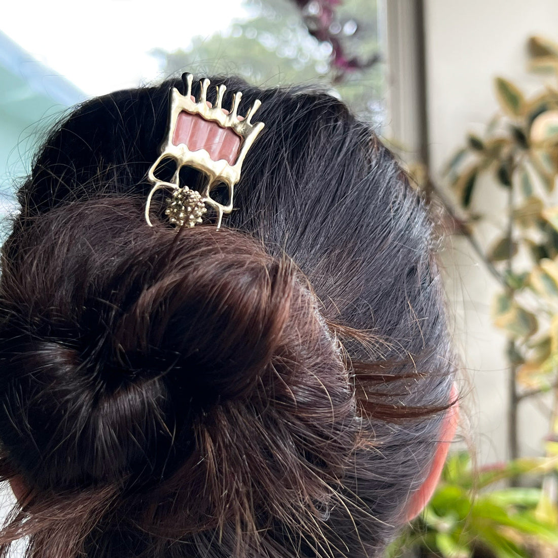 Conchiolin Crown Hair Ornament - Yellow Bronze