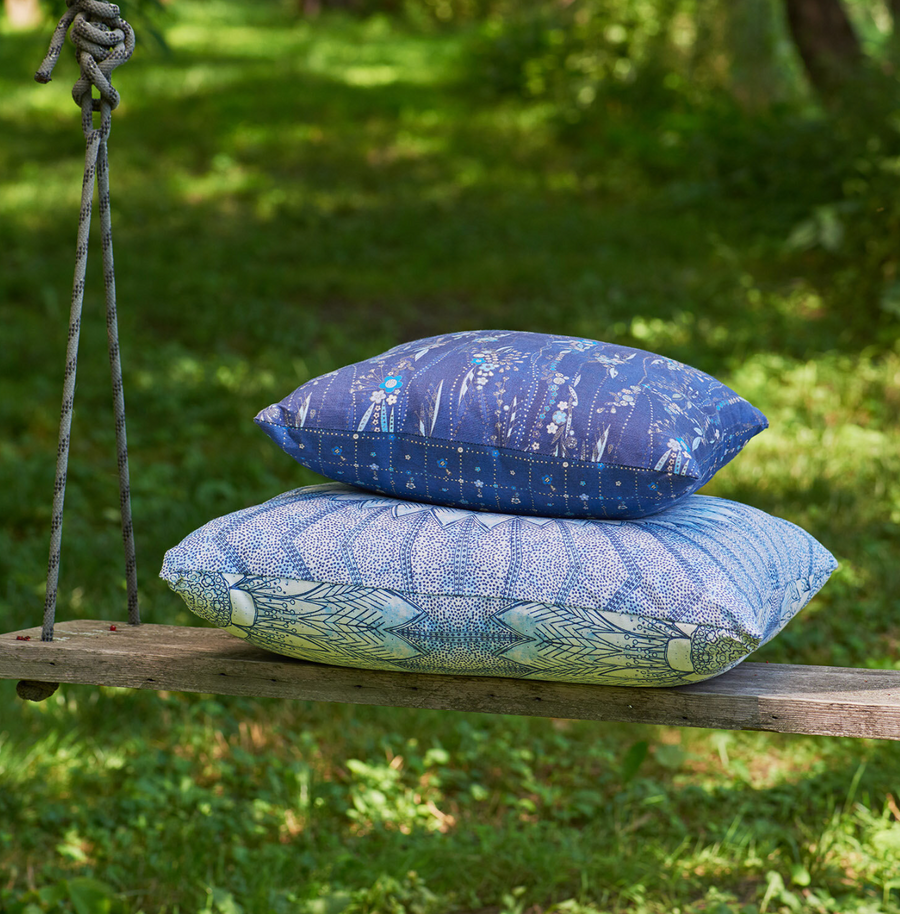 Garden Grow Reversible Pillow 18"x18"