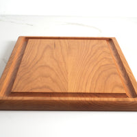 Reversible Board with Juice Groove