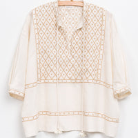 Hema Top in Embroidery