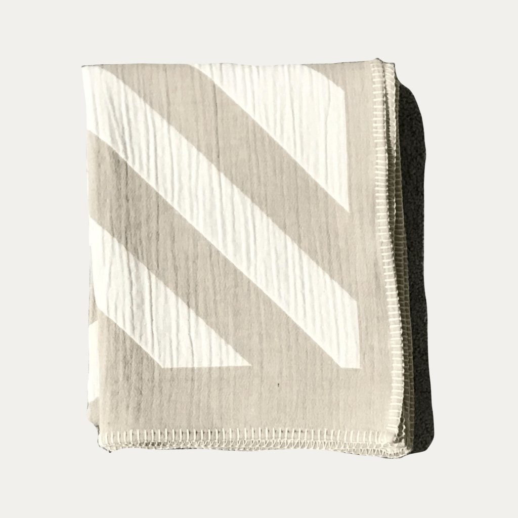 Lagom Throw