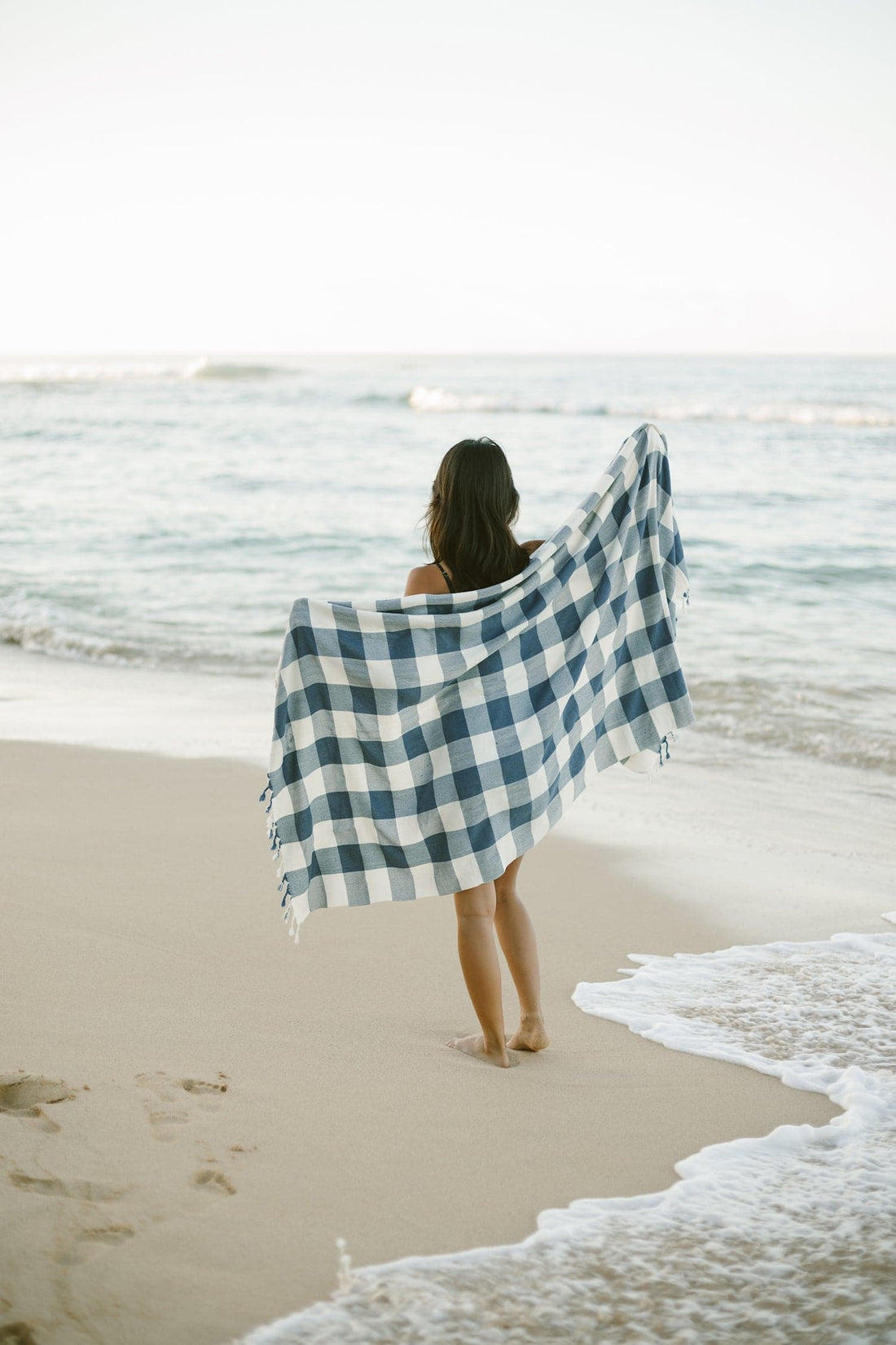 Ivory Navy Gingham Towel